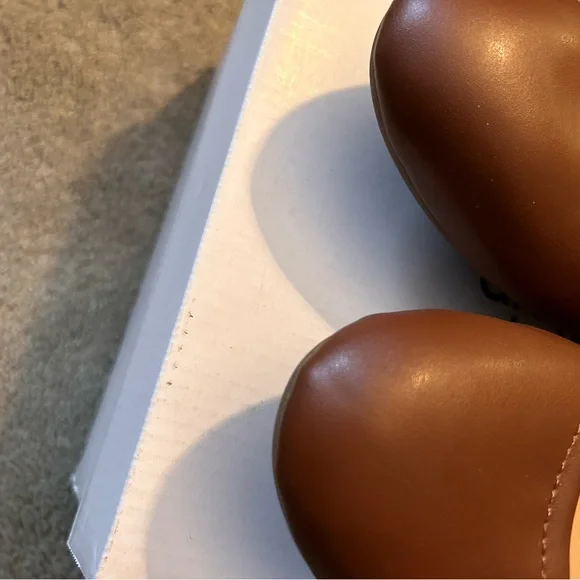 a new day brown Womens flats sz 5 1/2 - Picture 4 of 5